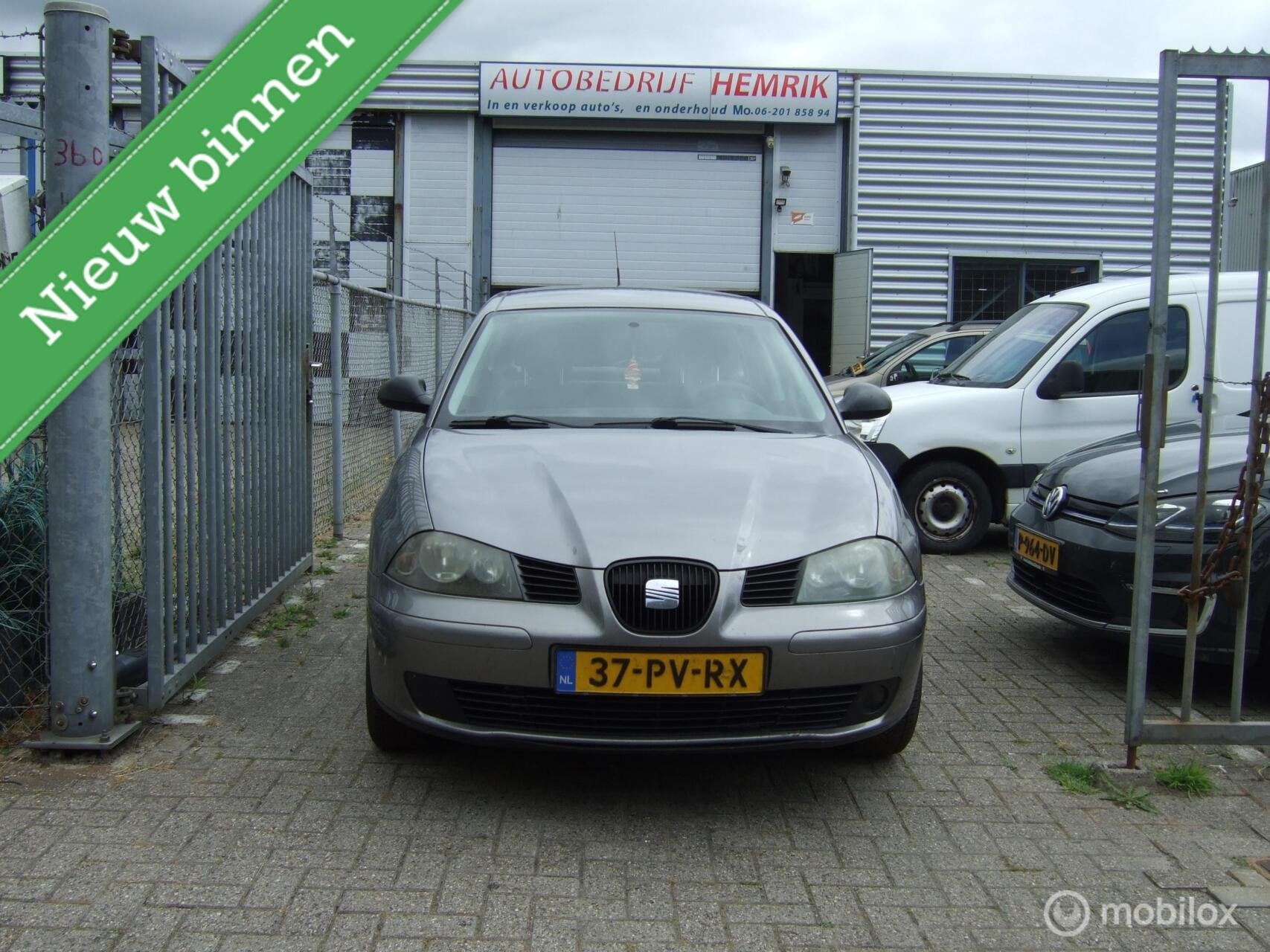 Seat Ibiza 1.4-16V Reference, Auto's, Seat, 4 cilinders, Origineel Nederlands, Bedrijf, 75 pk