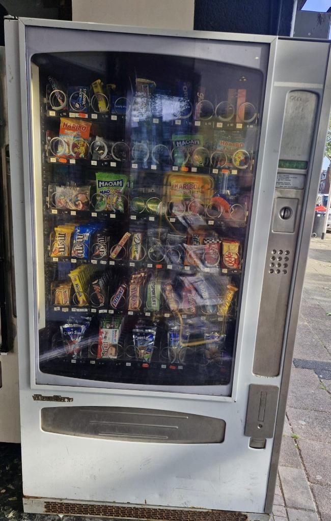 Te koop verkoopautomaat, Ophalen