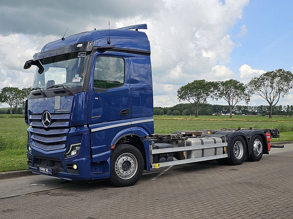 MERCEDES-BENZ ACTROS 2553 oil retarder 6x2*4, Auto's, Vrachtwagens, Automaat, Euro 6, Blauw, Mercedes-Benz