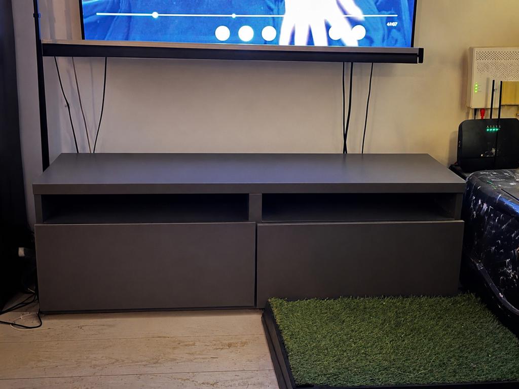 Gratis IKEA tv kast, Huis en Inrichting, Ophalen, 100 tot 150 cm, Zo goed als nieuw, Minder dan 100 cm
