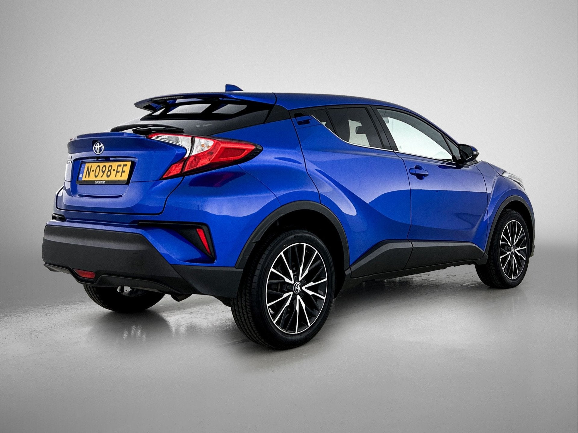 Toyota C-HR 1.2 Dynamic | Dealer onderhouden | Stoelverwarmi, Auto's, Toyota, Voorwielaandrijving, 12 maanden, Stof, Gebruikt