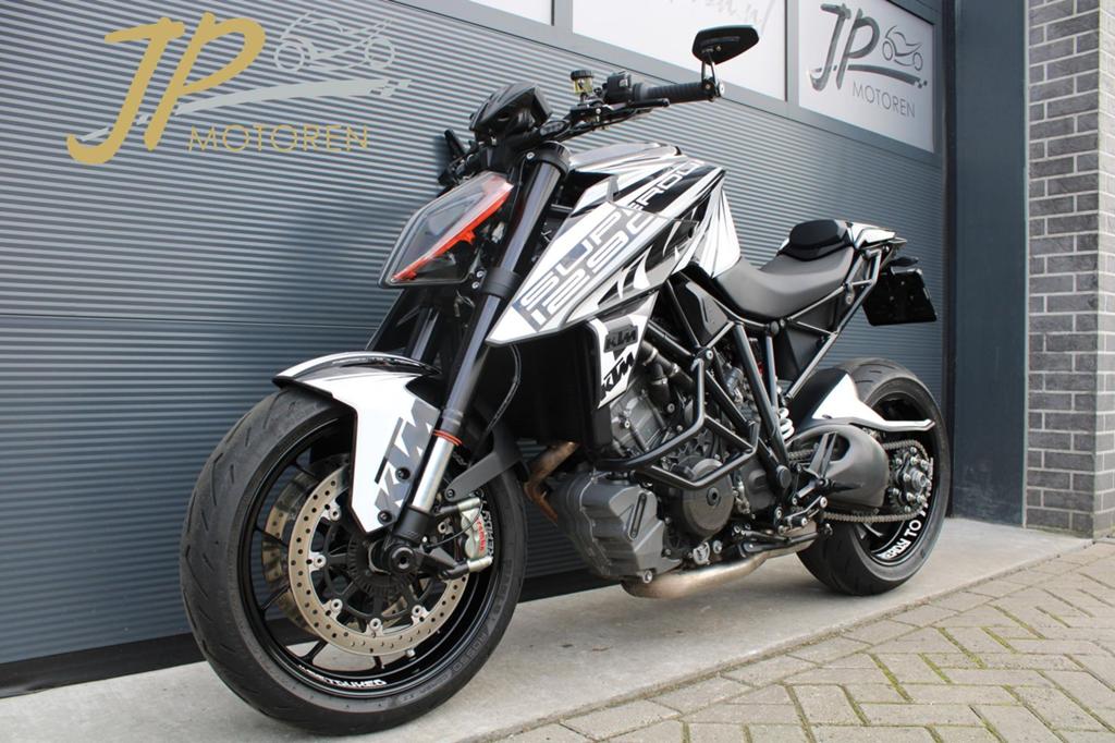 KTM 1290 Superduke R (2018) *Austin*Carbon*, 2 cilinders, KTM, Motorrijbewijs A, Bedrijf