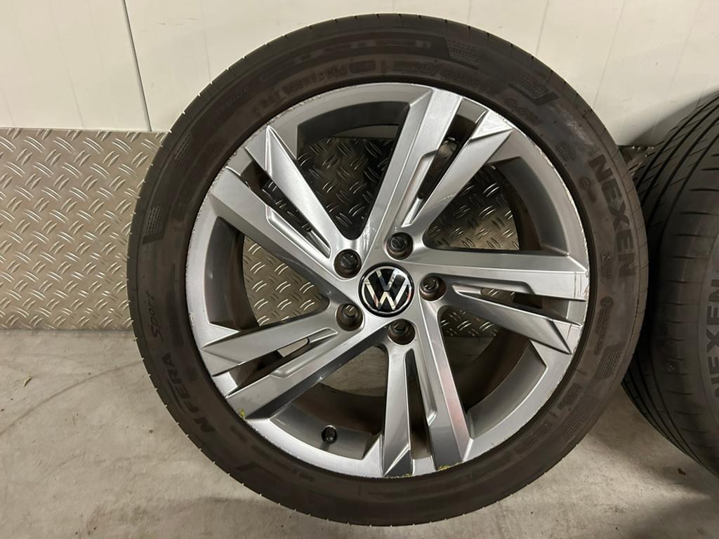 VW Volkswagen Golf 8 VIII 17 inch Valencia  zomer 2025/2022, Auto-onderdelen, Banden en Velgen, Ophalen, Gebruikt, Banden en Velgen
