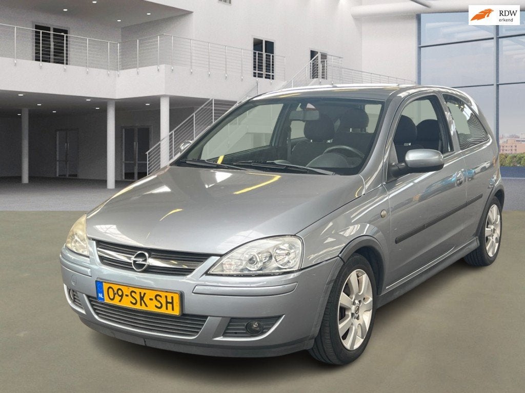 Opel Corsa 1.2-16V Silverline, Auto's, Voorwielaandrijving, 450 kg, Gebruikt, 31 €/maand
