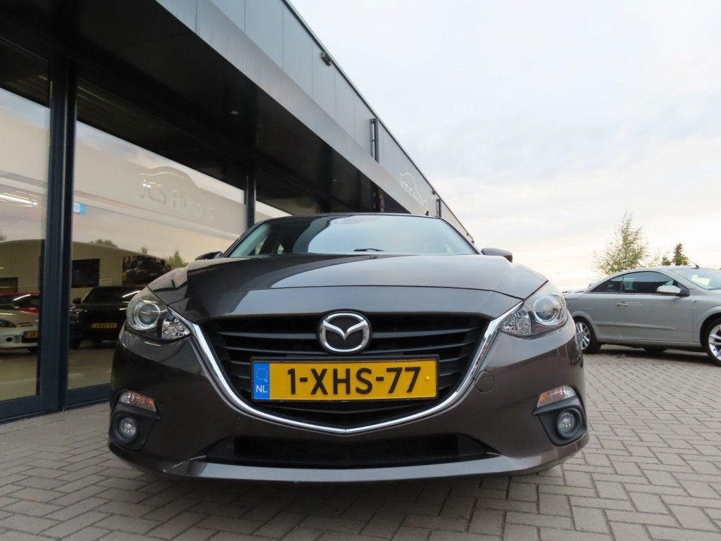 Mazda 3 2.0 Skylease Ecc Cruise Navigatie Pdc 2014, Auto's, Voorwielaandrijving, Gebruikt, 4 cilinders, Bruin