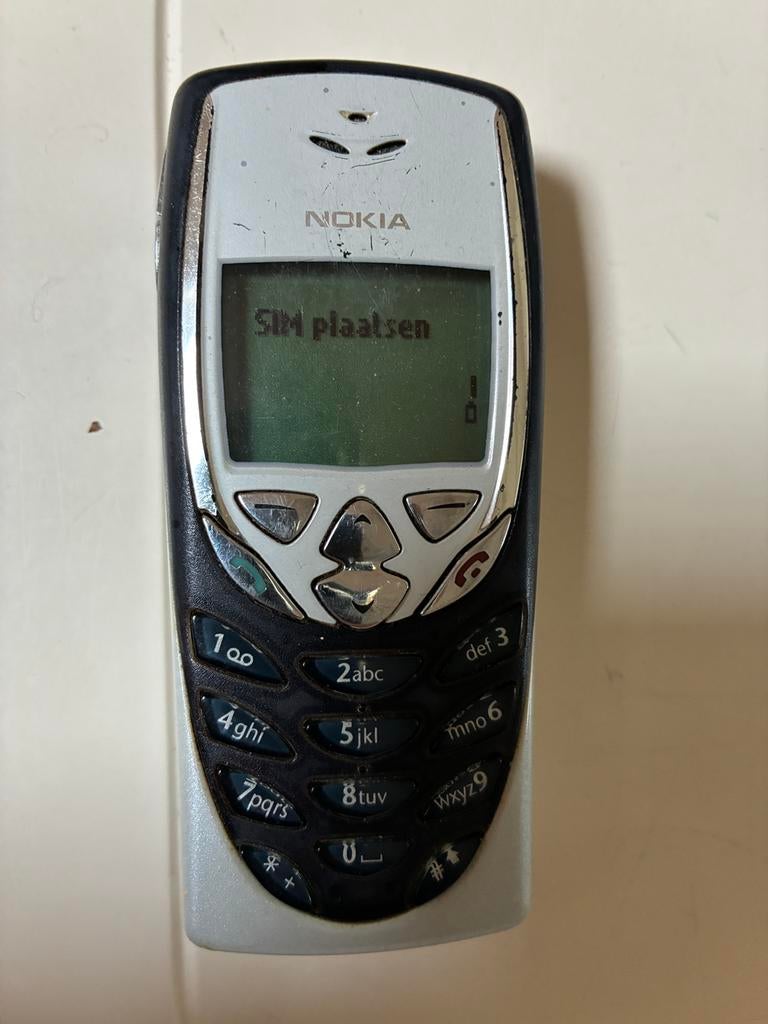 Nokia 8310 blauw - Goede staat, Telecommunicatie, Mobiele telefoons | Nokia, Ophalen of Verzenden, Zo goed als nieuw, Zwart