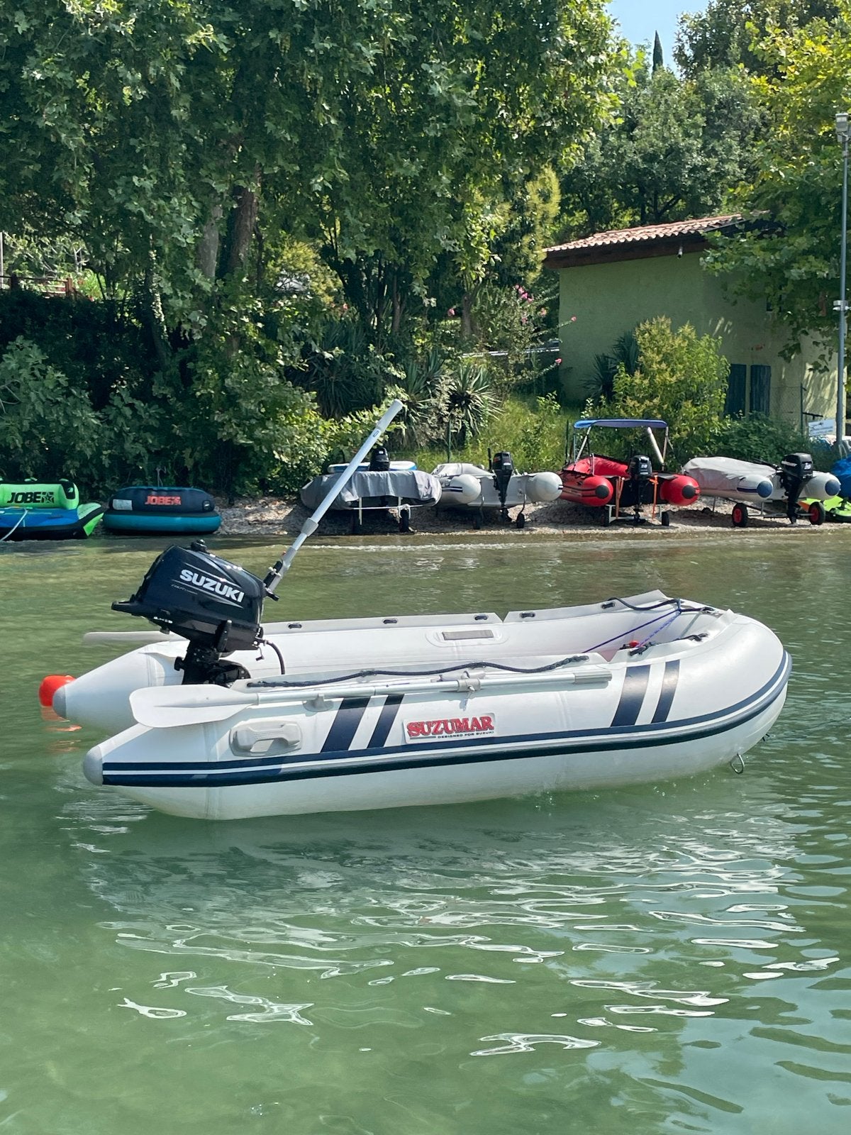 Rubberboot met Suzuki 2.5 pk kortstaart buitenboordmotor, Ophalen, Suzumar, Gebruikt, Inclusief motor