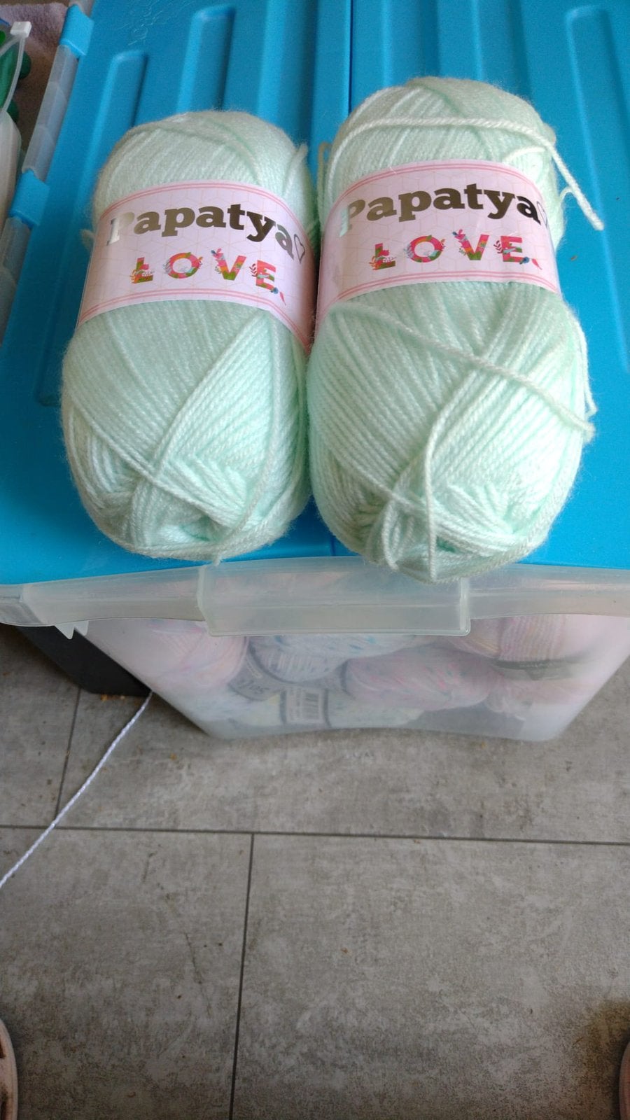 4 bollen 2pspatyo love 2 groen 2 pasrs, Hobby en Vrije tijd, Breien en Haken, Ophalen, Zo goed als nieuw, Breien of Haken, Wol of Garen