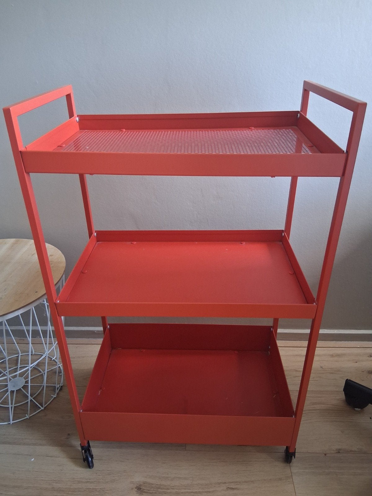 Oranje metalen trolley met 3 planken en wieltjes, Ophalen, Gebruikt, Oranje, Metaal