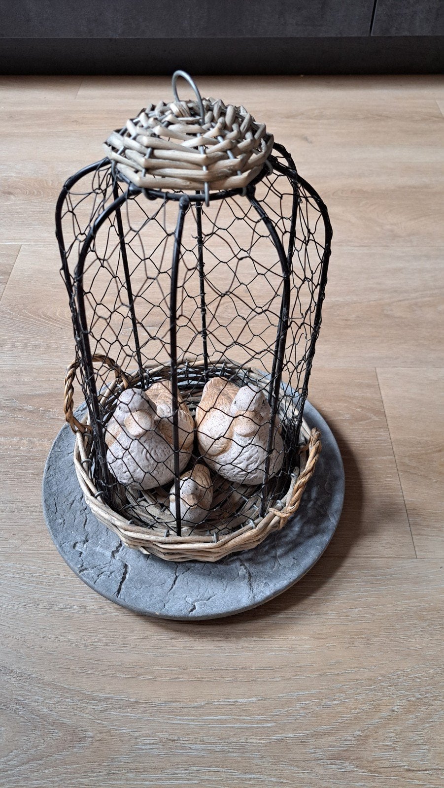 Decoratieve vogelkooi met vogeltjes, Ophalen, Metaal, Grijs, Landelijk