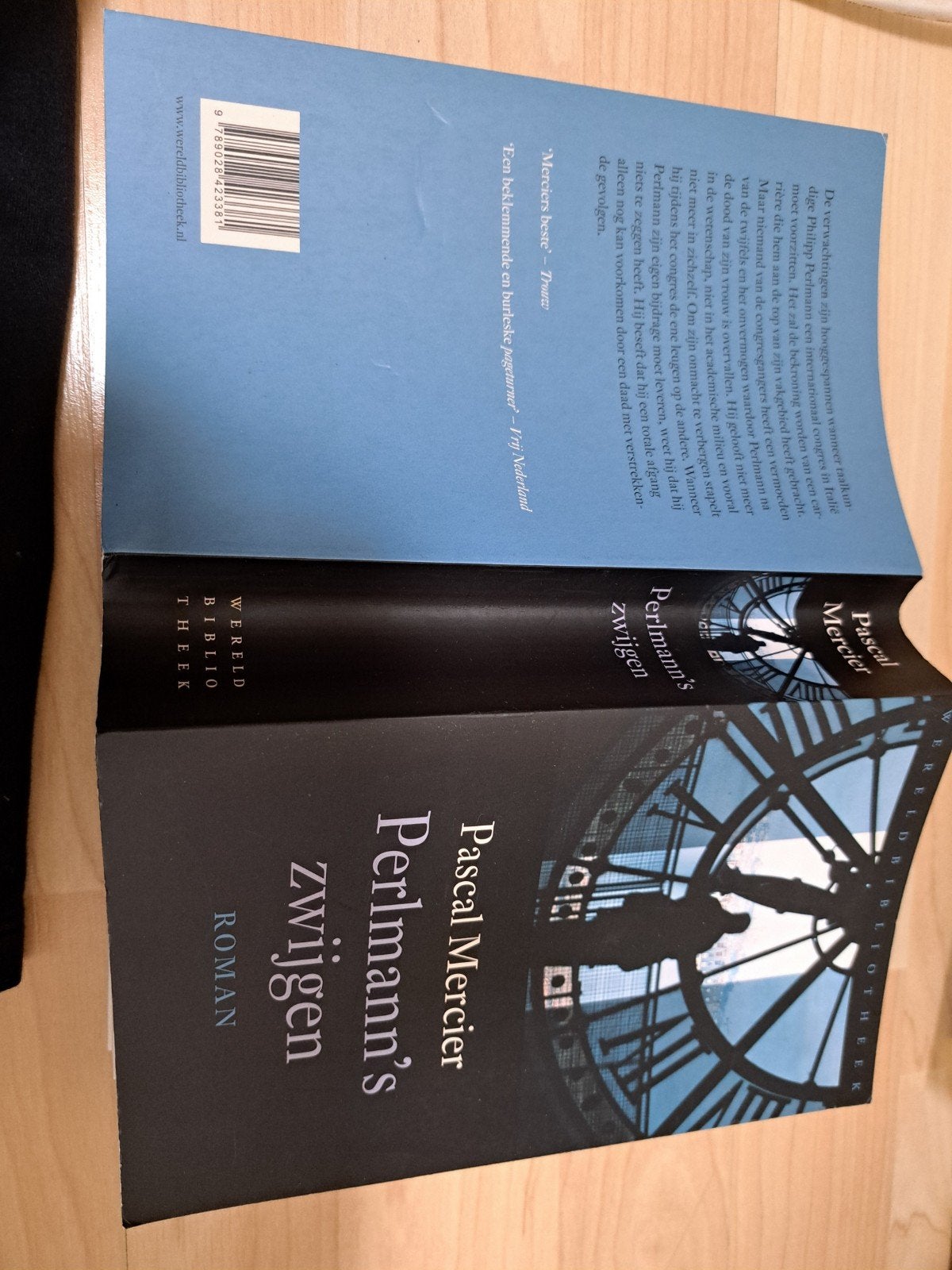 Pascal Mercier - Perlmann's zwijgen (Wereld Bibliotheek), Boeken, Ophalen of Verzenden, Zo goed als nieuw, Pascal Mercier, Nederland