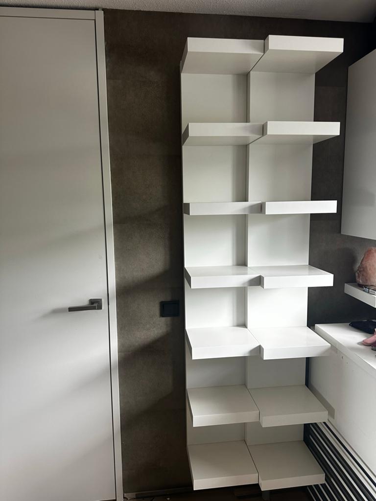 2 stuk IKEA LACK Wandrek, wit, 30x190 cm - Zo goed als nieuw, Ophalen, 50 tot 100 cm, Zo goed als nieuw, Minder dan 100 cm