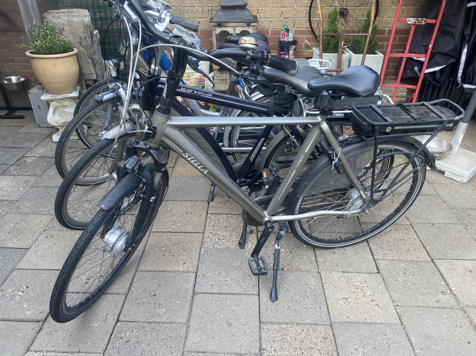 2x giant /sparta /en /stella fietsen( elektrice, Fietsen en Brommers, Ophalen, Gebruikt, Giant