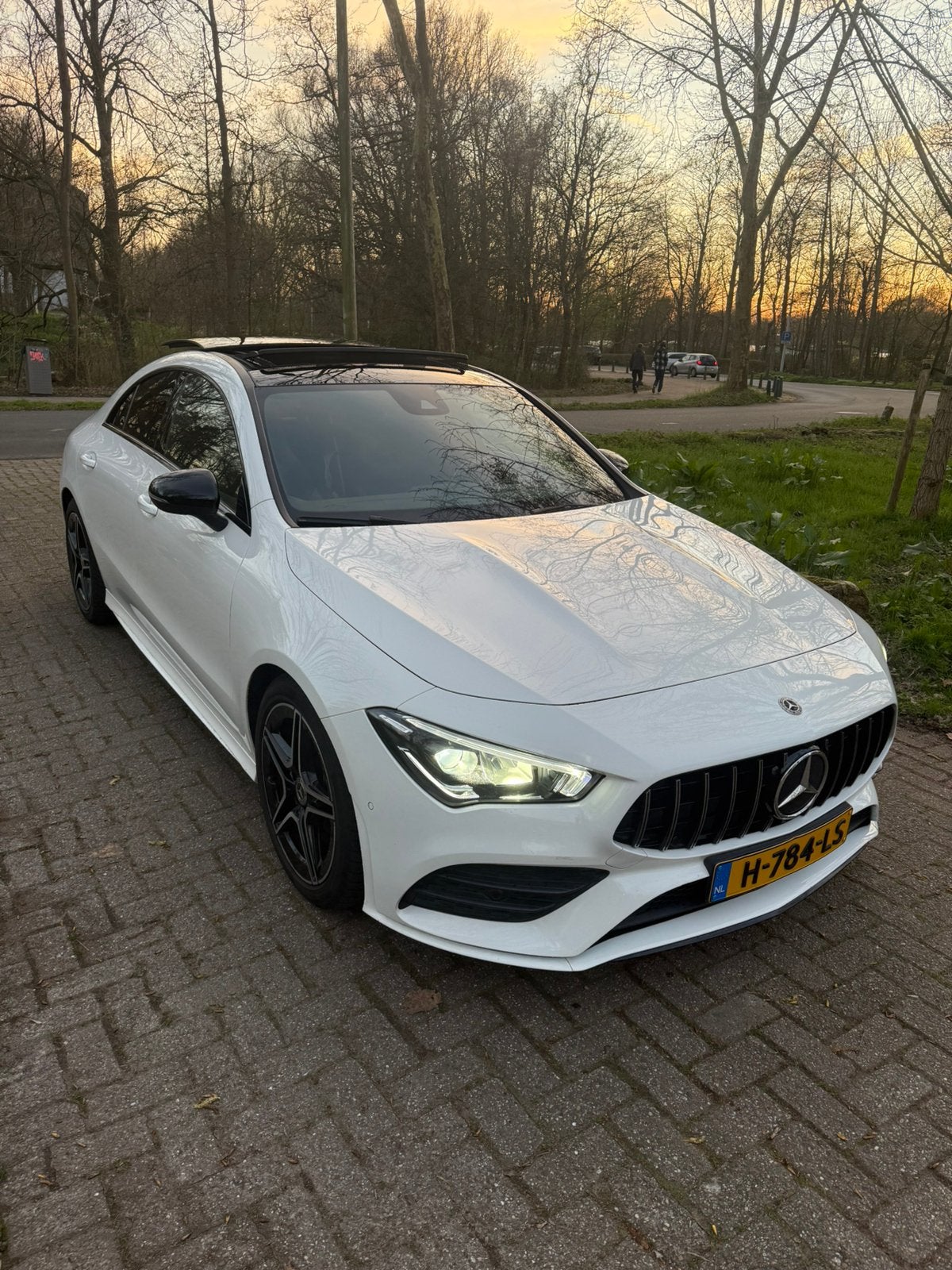 Mercedes-Benz CLA 200 163pk 7G-DCT 2020 Wit, CLA, 4 cilinders, Origineel Nederlands, Particulier