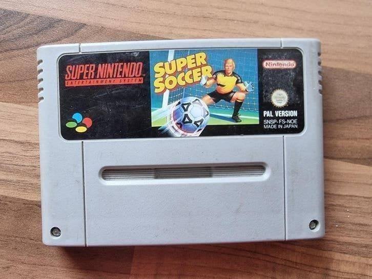 Nintendo Super Soccer, 1 speler, Ophalen of Verzenden, Zo goed als nieuw, Vanaf 3 jaar