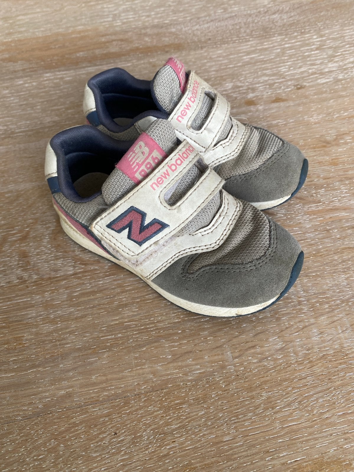 New Balance sneakers maat 25 voor meisjes, Ophalen of Verzenden, Gebruikt, Meisje, Schoenen
