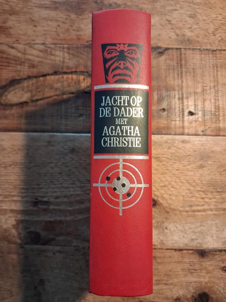 Jacht op de dader met Agatha Christie, Ophalen of Verzenden, Zo goed als nieuw