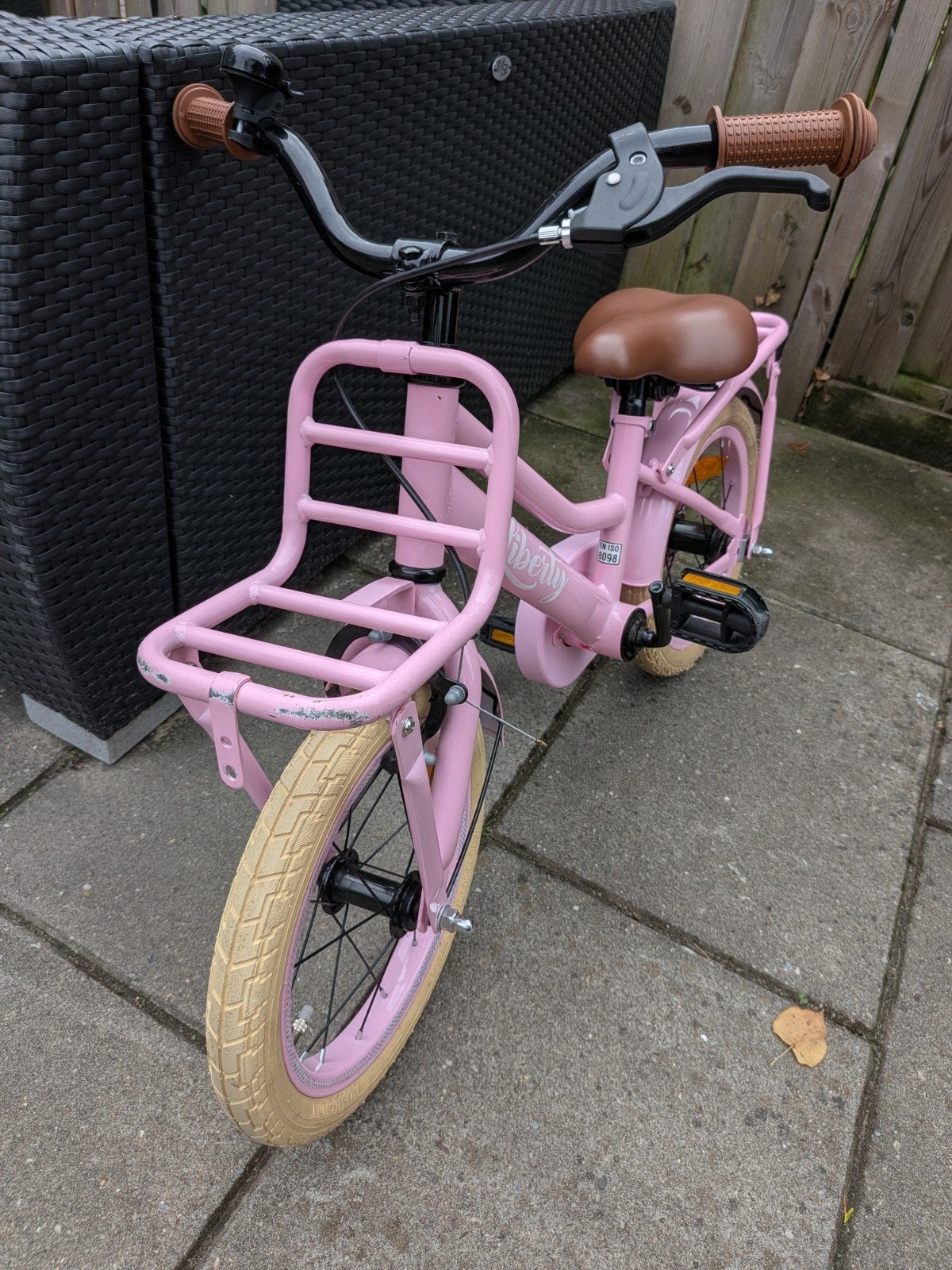 Meisjesfiets 14 inch, Ophalen, Terugtraprem, Zijwieltjes, Gebruikt
