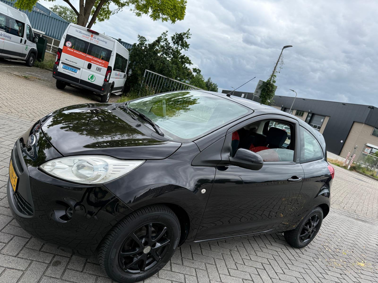 Ford Ka 1.2 51KW airco ✅apk✅, Auto's, Voorwielaandrijving, Elektrische ramen, Stof, 4 cilinders