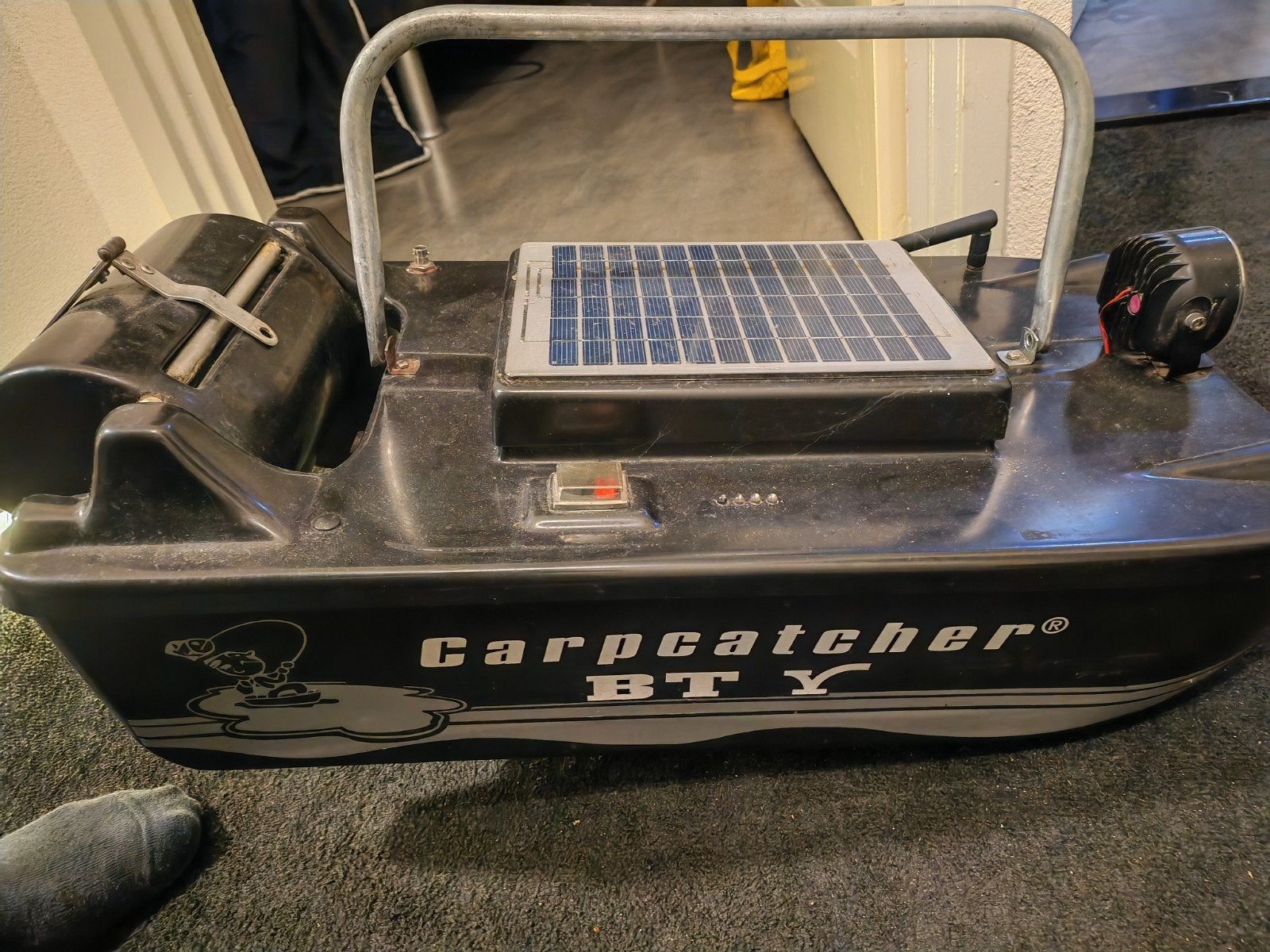 Carpcatcher voerboot met fishfinder en voervijzel hfinder (t, Ophalen, Gebruikt, Overige typen