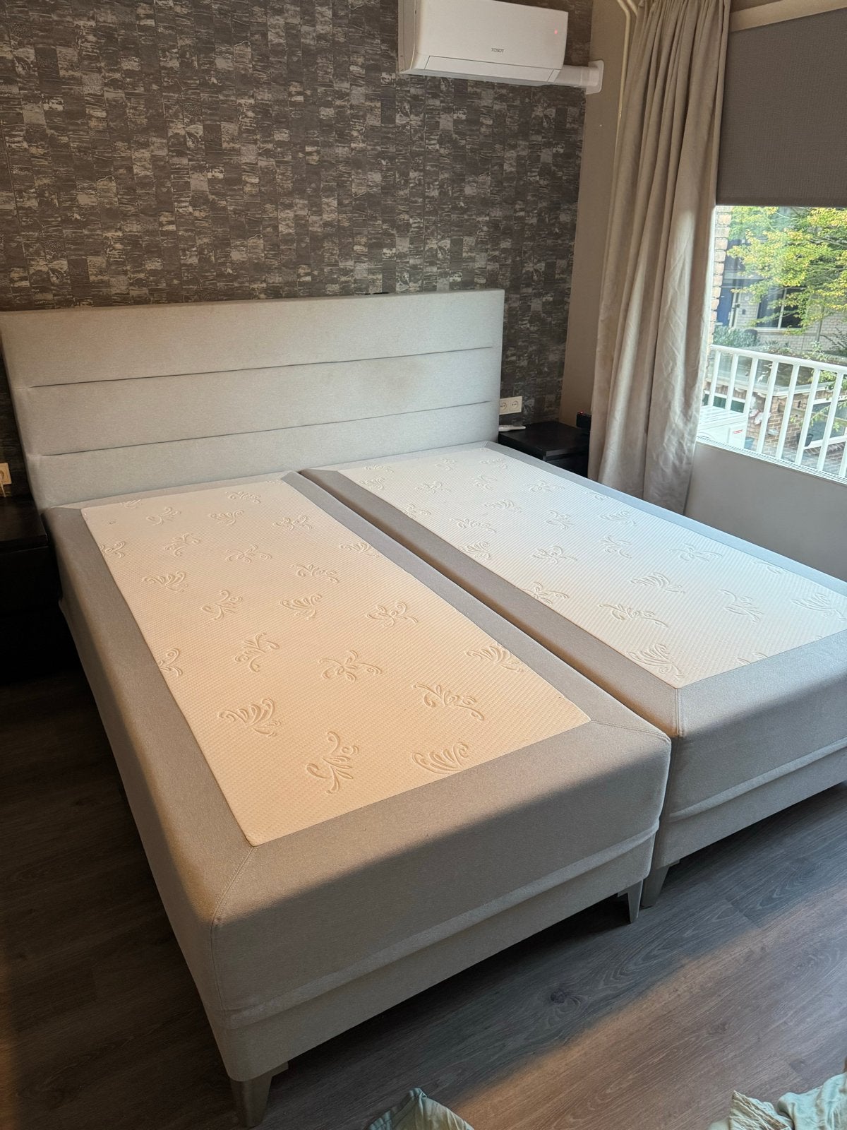 Swiss Sense Boxspring 220x200  elektrische verstelbaar, Ophalen, Tweepersoons, Overige maten, 200 cm