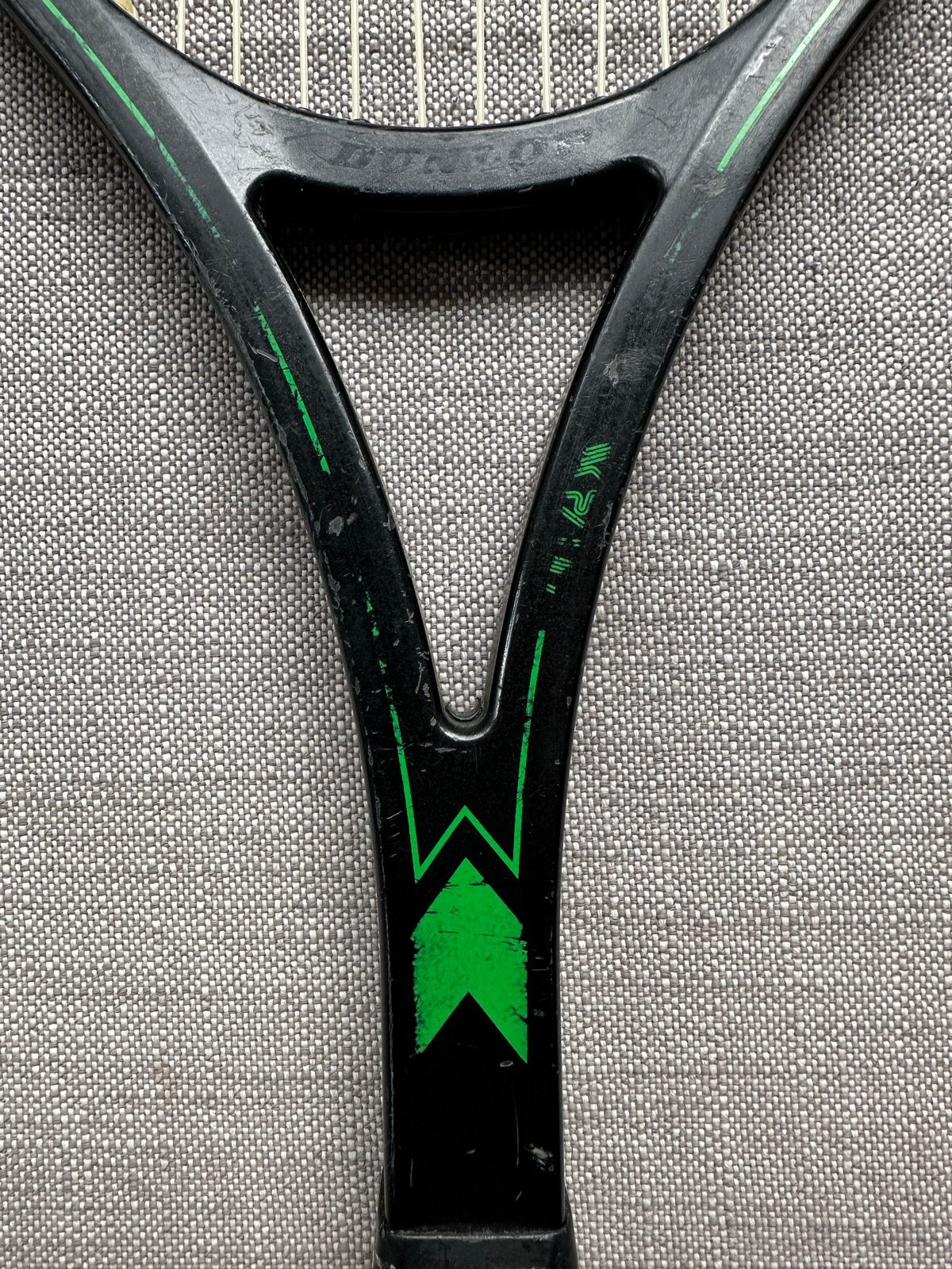 Dunlop Max 200G Tennisracket - Vintage Grafiet, Sport en Fitness, Tennis, L2, Gebruikt, Ophalen of Verzenden, Racket