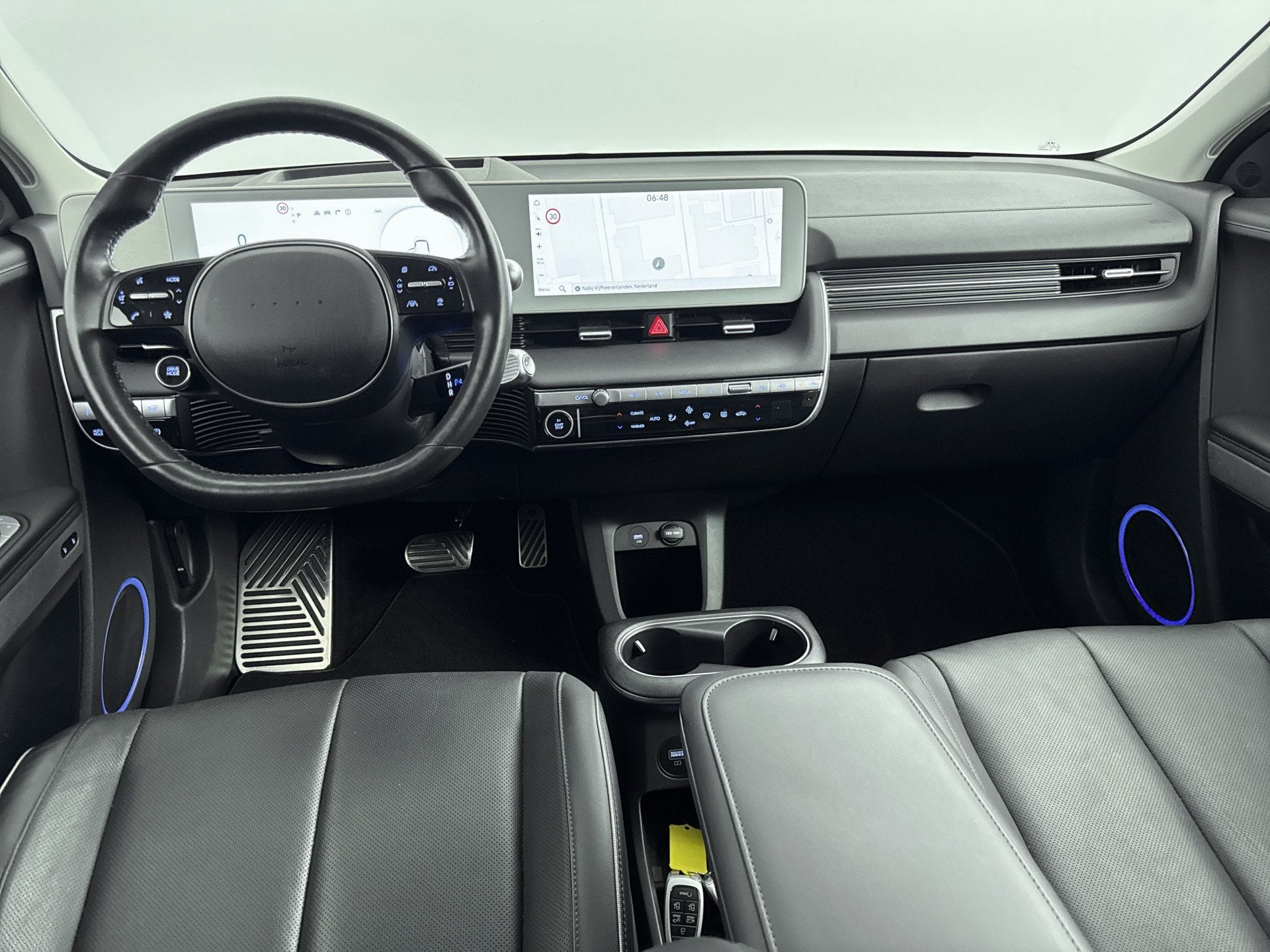 Hyundai IONIQ 5 - Project 45 AWD 73kWh // SOLAR ROOF // TREK, Automaat, Gebruikt, Zwart, IONIQ 5