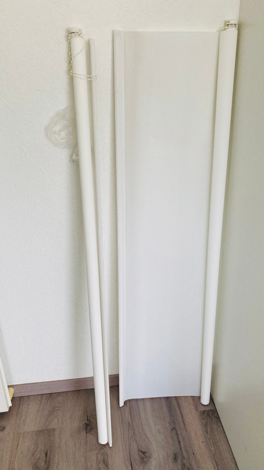2x Wit Rolgordijn 147cm breed, 150cm hoog, Incl. Bevestiging, Huis en Inrichting, Stoffering | Gordijnen en Lamellen, Ophalen