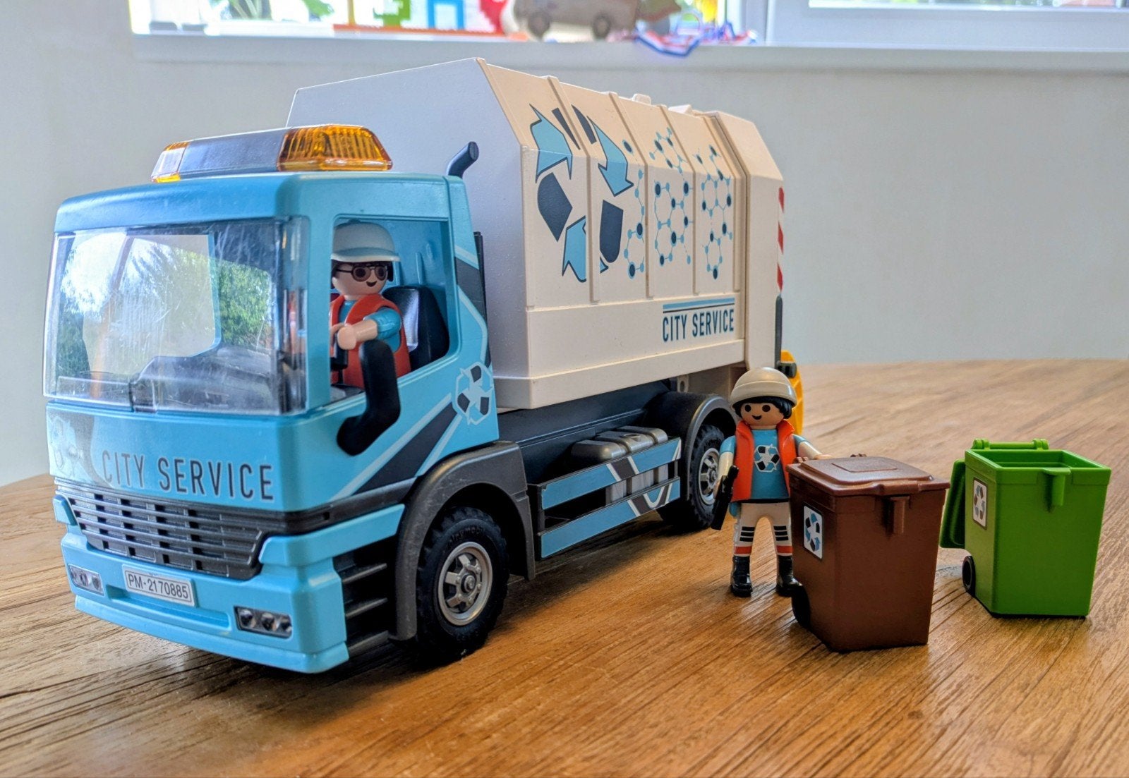 PLAYMOBIL City Life Vuilniswagen! (70885), Ophalen, Complete set, Voertuig, Zo goed als nieuw