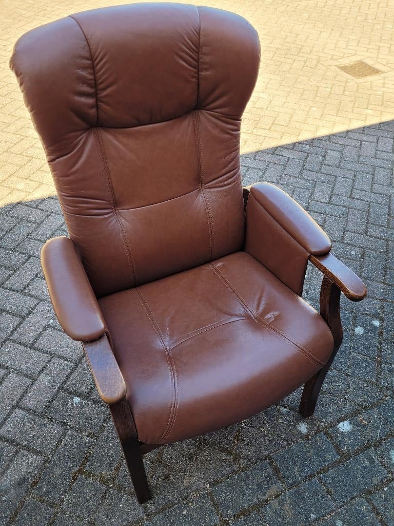 Makkelijke stoel, Huis en Inrichting, Ophalen, Gebruikt, 75 tot 100 cm, Leer