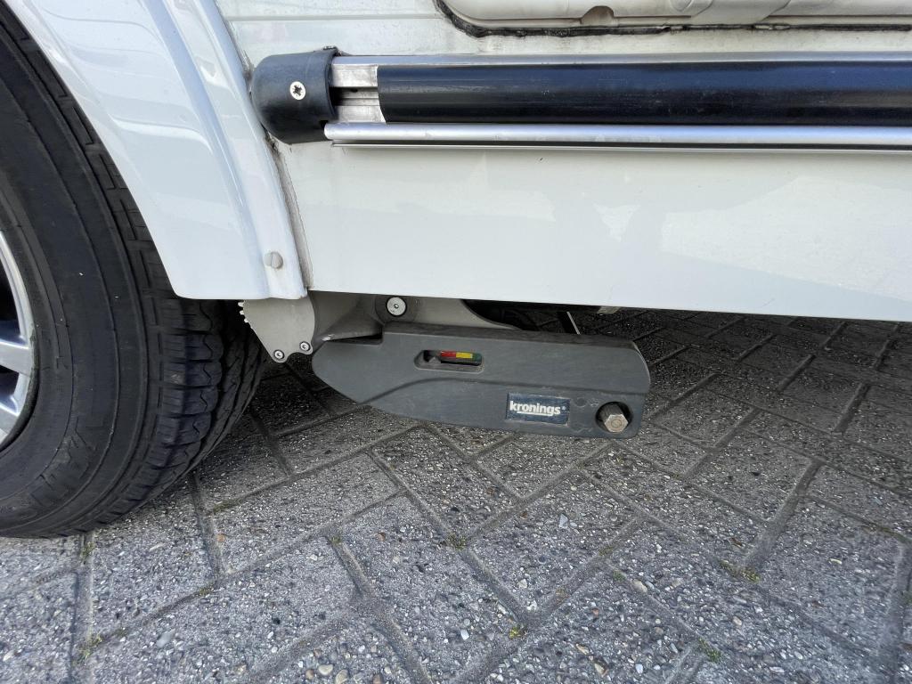 Elddis Odyssey 432 Aparte bedden xxl badkam., Standaardzit, Elddis, Tot en met 2, Bedrijf