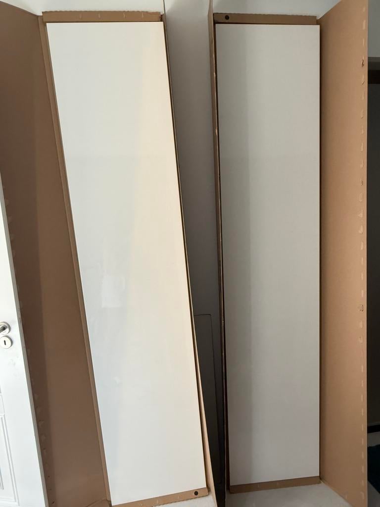 Twee Fardal Ikea deuren voor Pax kast. Zgan. Hoogglans, Ophalen, Zo goed als nieuw
