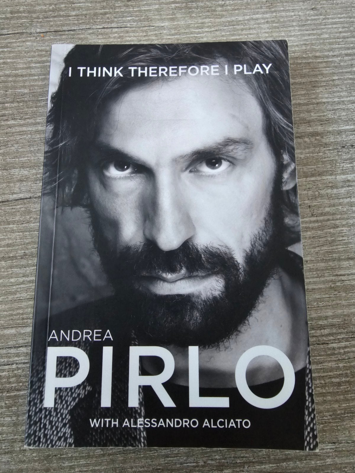 Andrea Pirlo - I Think Therefore I Play (Boek), Ophalen of Verzenden, Gelezen, Andrea Pirlo