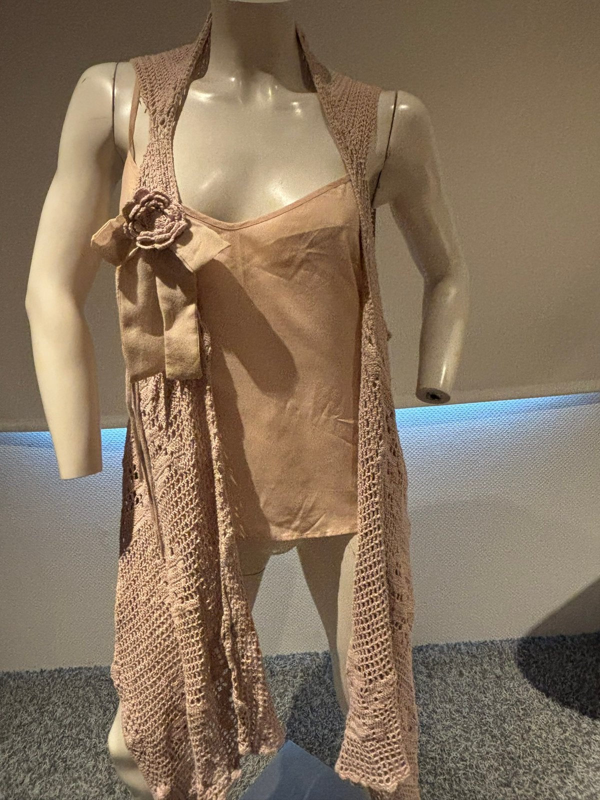 Twinset 2 delig setje maat l, Beige, Maat 42/44 (L), Ophalen of Verzenden, Zo goed als nieuw