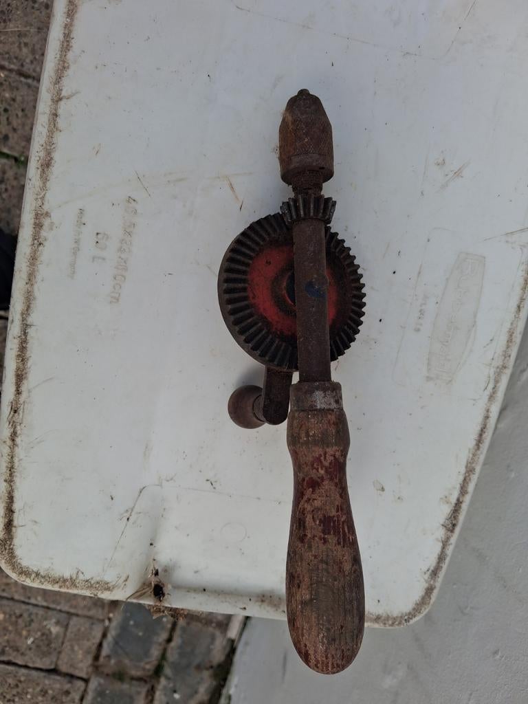 Antieke handboor - Vintage gereedschap, Ophalen of Verzenden