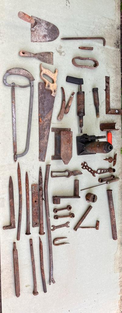Antiek gereedschap, Ophalen, Gebruikt