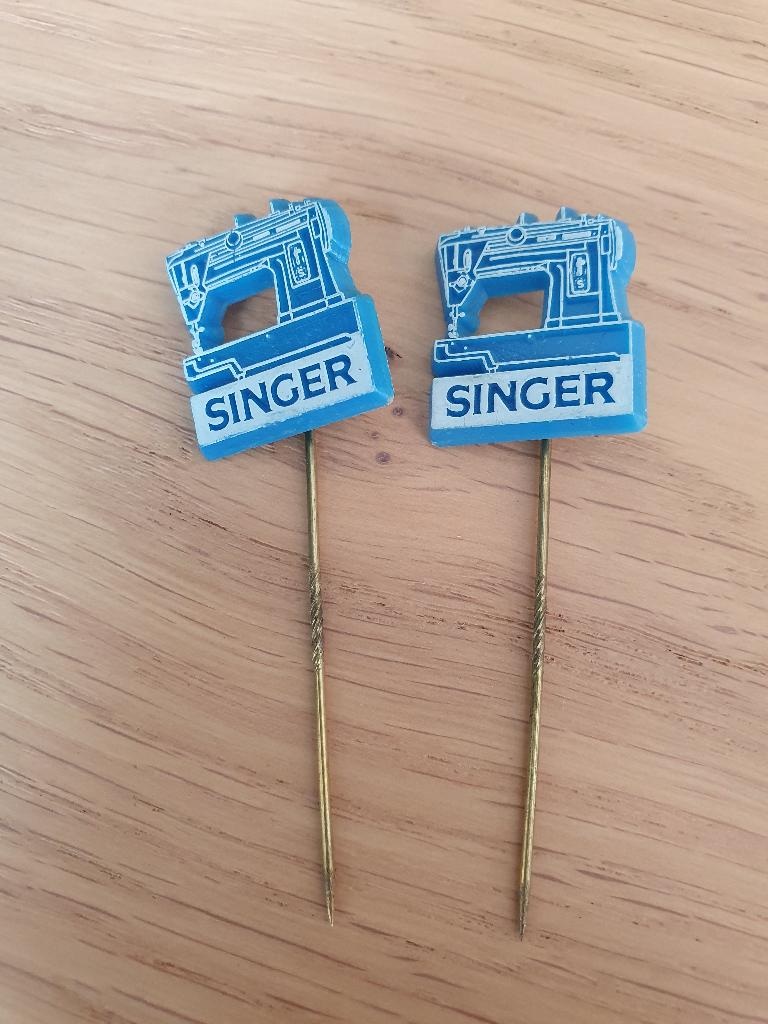 Originele antieke Singer Speldjes €5 p/st incl verzendkosten, Ophalen of Verzenden