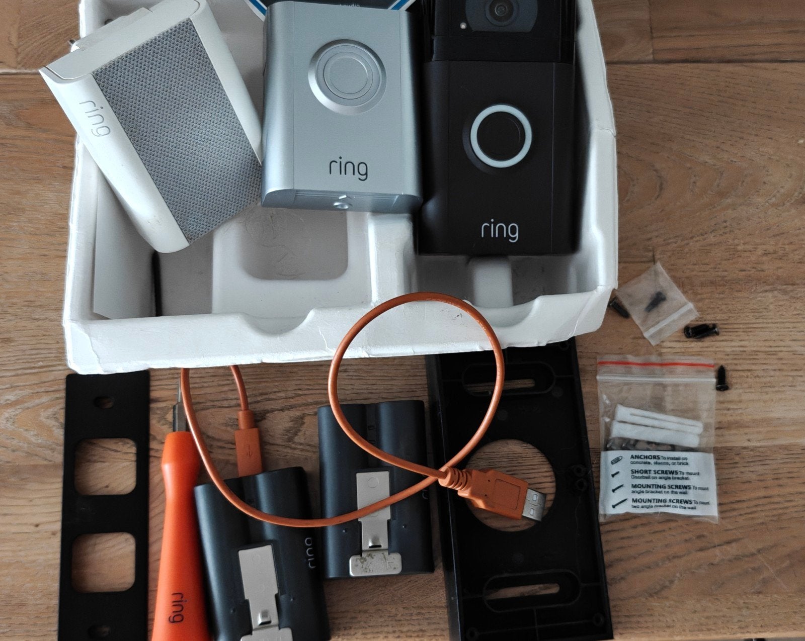 Ring Video Deurbel 2 met Chime en accessoires, Audio, Tv en Foto, Videobewaking, Zo goed als nieuw, Buitencamera, Ophalen of Verzenden
