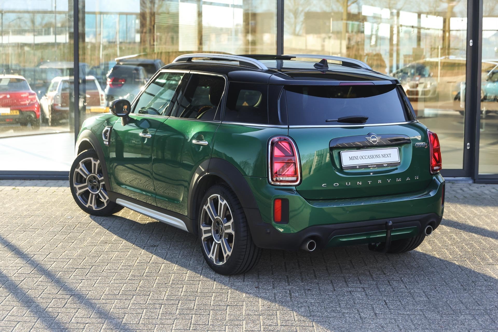 MINI Countryman Cooper S Classic Automaat / Trekhaak / Panor, 1998 cc, Gebruikt, Euro 6, Met garantie (alle)
