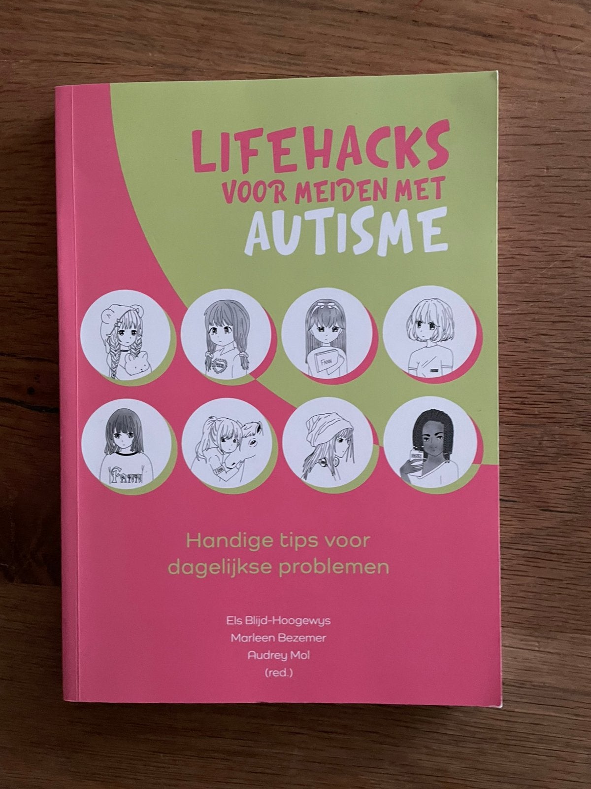 Lifehacks voor meiden met autisme, Boeken, Ophalen, Zo goed als nieuw