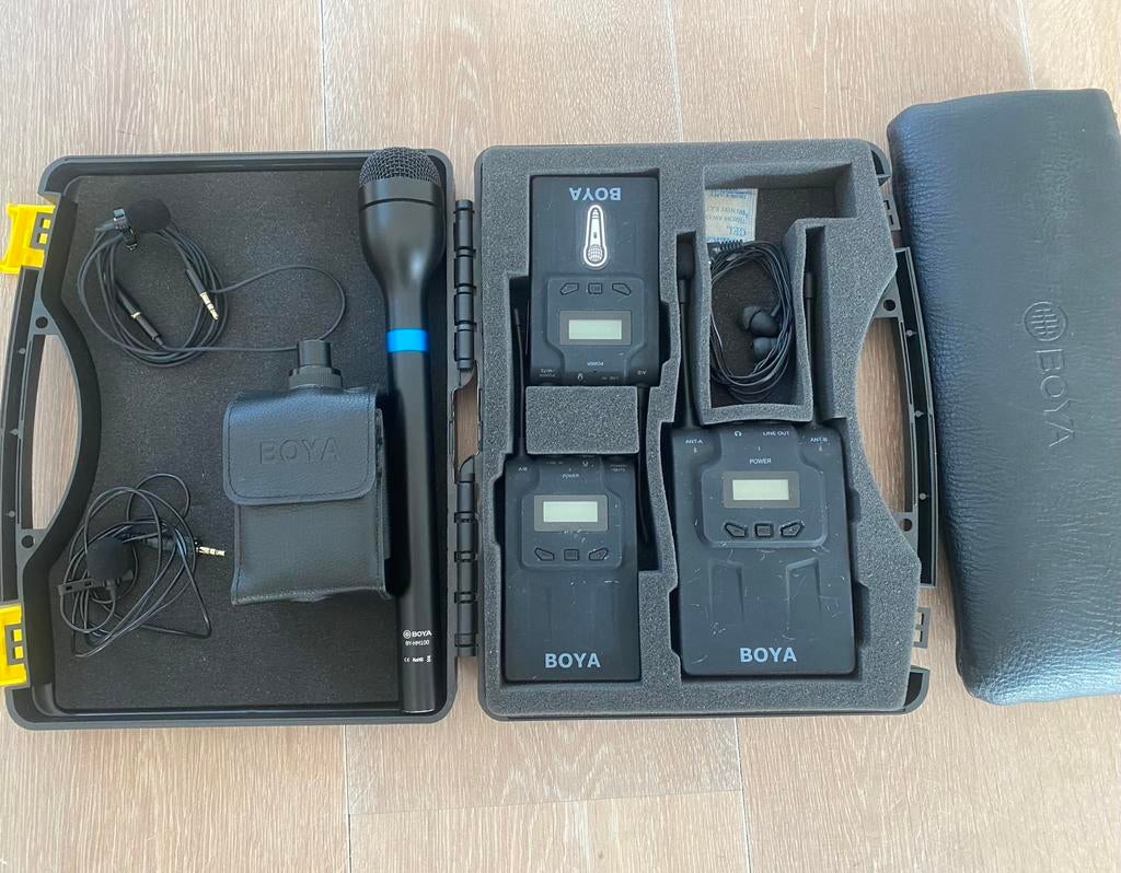 Boya wireless audio. 3TX+1RX complete eng microfoons-set., Overige merken, Overige soorten, Zo goed als nieuw, Ophalen of Verzenden
