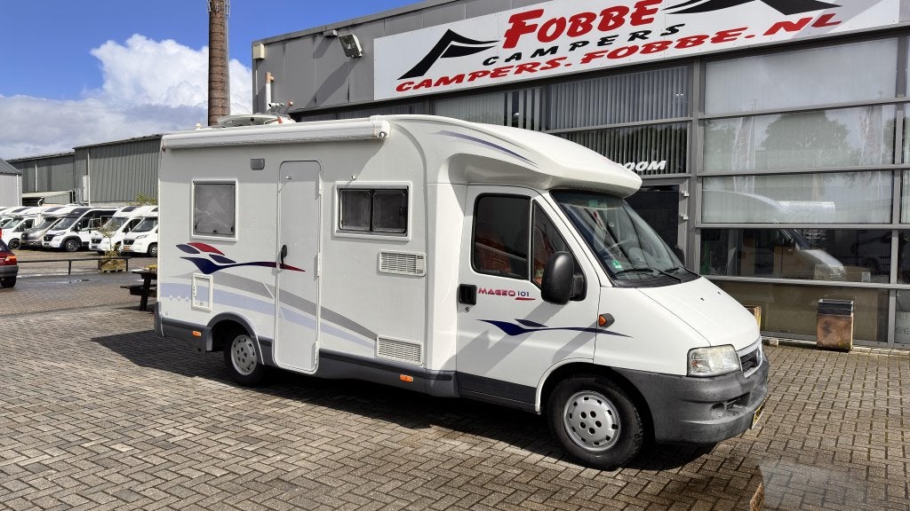 Keurig nette Challenger Mageo 101 Met fransbed Uit 2006, Airbags, Ringverwarming, Fiat, Tot en met 2