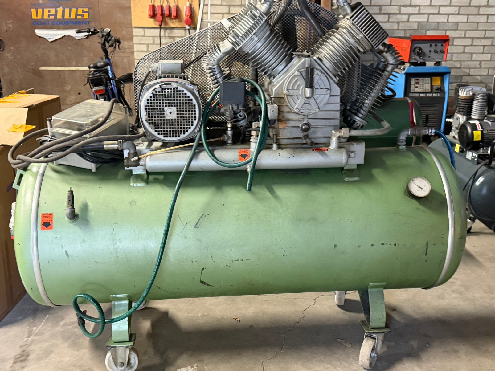 Creemers compressor 10 pk, Ophalen, Zo goed als nieuw, Eén persoon, Overige typen