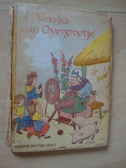 VERSJES VAN OVERGROOTJE  Marian Hesper-Sint, Ophalen of Verzenden, Gelezen