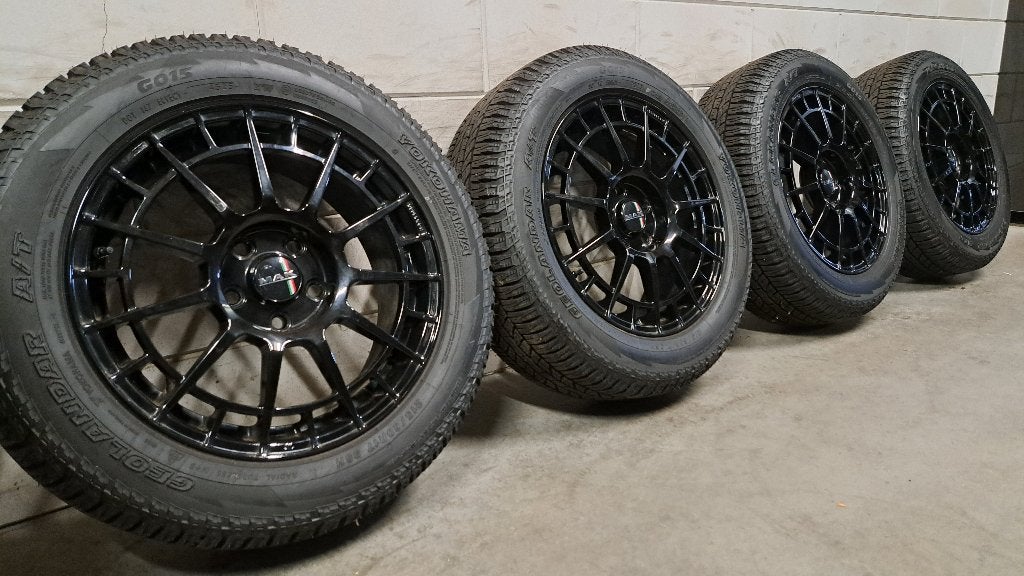 Als nieuw! MAK velgen Hyundai Kona Kia Niro Nexo 215/60/17, Banden en Velgen, 17 inch, Personenwagen, Gebruikt