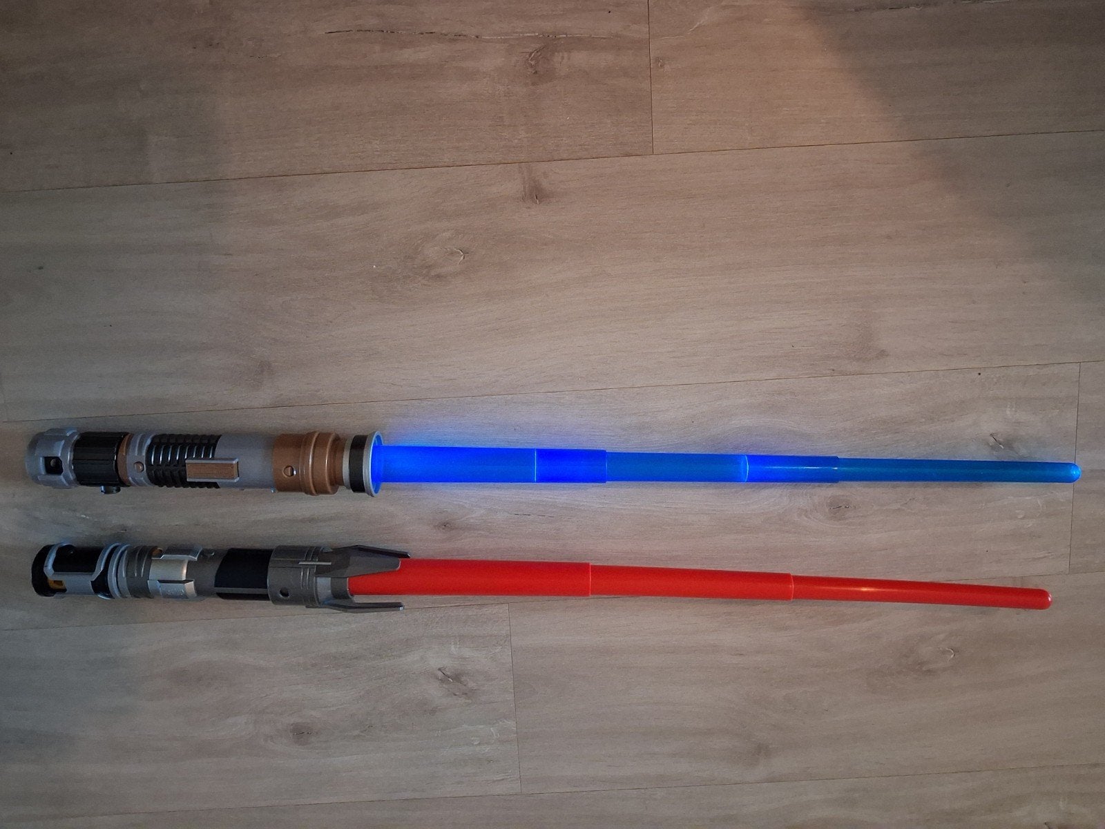 Laserzwaarden, Ophalen