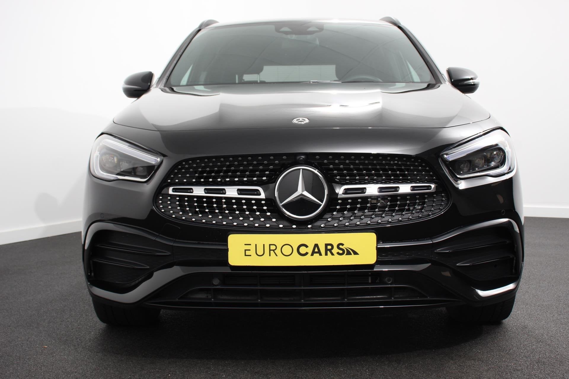Mercedes-Benz GLA-klasse 250 e AMG Line Automaat PHEV Nieuw, Auto's, Euro 6, 4 cilinders, 16 kWh, Zwart
