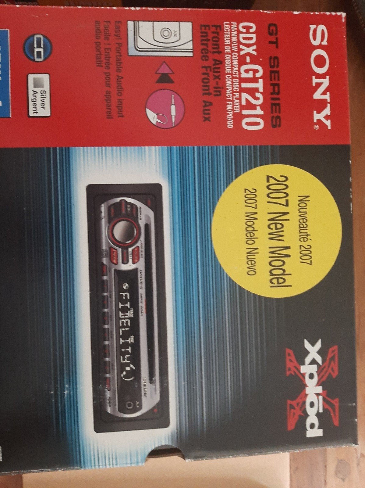 Sony CDX-GT210 Autoradio met afneembaar front, Ophalen of Verzenden, Zo goed als nieuw