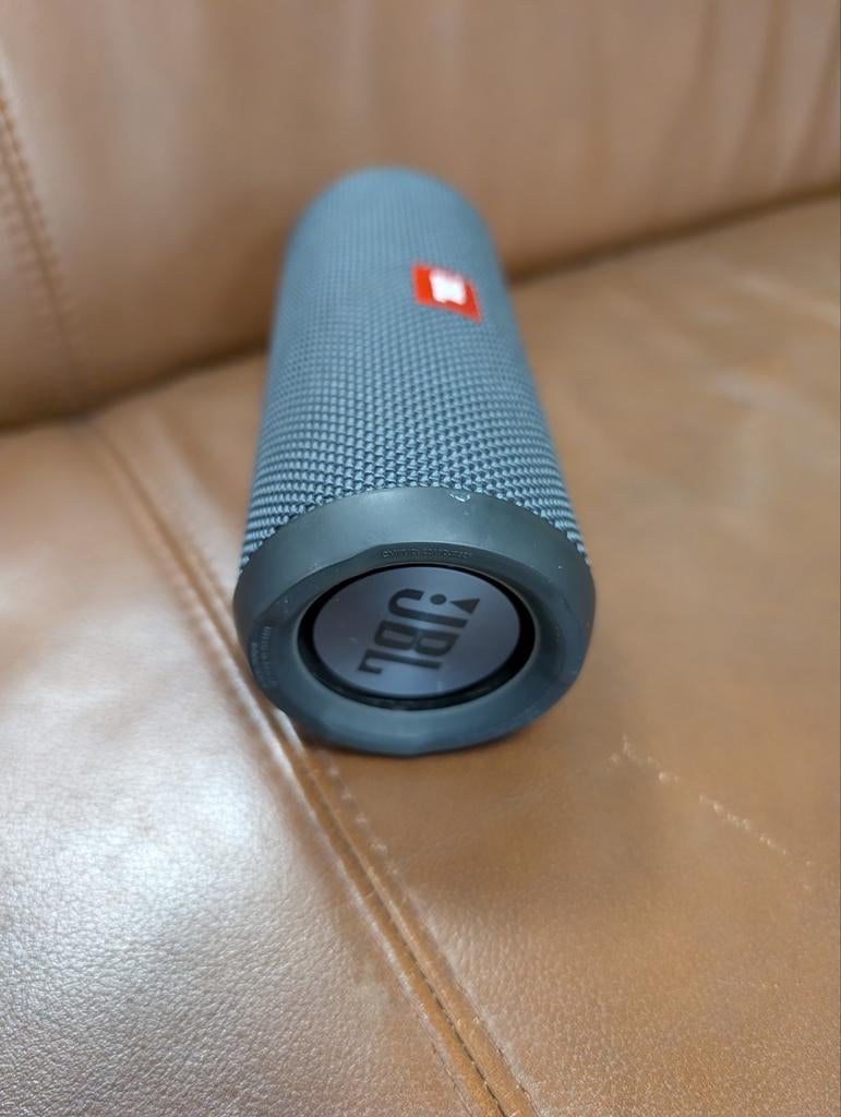 JBL Bluetooth Box - Goede staat, Ophalen, Zo goed als nieuw, JBL