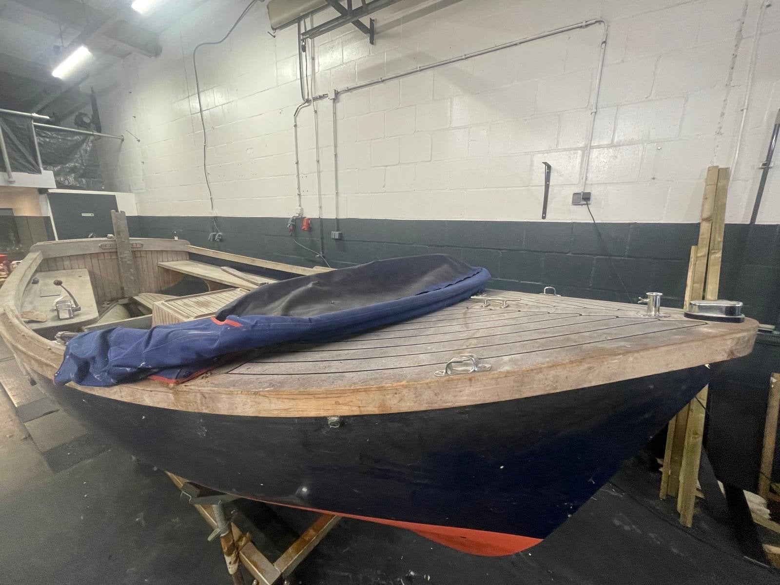 Sloepje in refit - Klaar voor een nieuw seizoen!, Watersport en Boten, Overige typen, Binnenboordmotor, 10 pk, Diesel